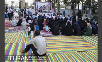 یک لقمه مهربانی در امام زاده علی اکبر 21