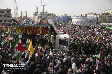 تشییع پیکر شهید اسماعیل هنیه در تهران - 3 28