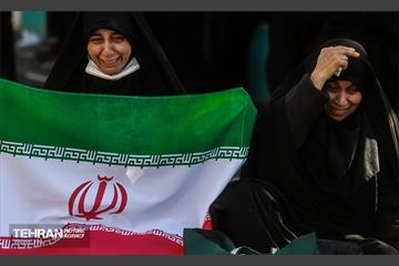 اقامه نماز عید سعید فطر در مصلی امام خمینی(ره)