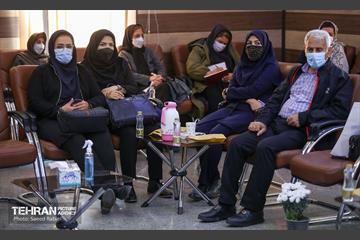 دیدار صمیمی شهروندان دارای معلولیت منطقه 5 با سیدمحمد آقامیری عضو شورا و احسان شریفی شهردار منطقه 5