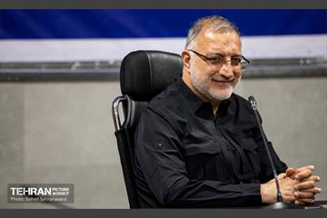 دیدار شهردار تهران با تولیت آستان علوی