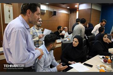 بازدید مدیر اداره کل سرمایه انسانی از سازمان زیباسازی 13