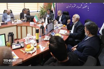 بازدید از دو ایستگاه مهم مترو 5