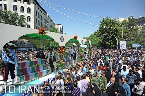 مراسم تشییع پیکرهای مطهر ۱۵۰ شهید تازه‌ تفحص‌ شده دفاع مقدس 15