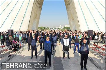 همایش زنگ تحرک و جشنواره بادبادک ها در میدان آزادی 5