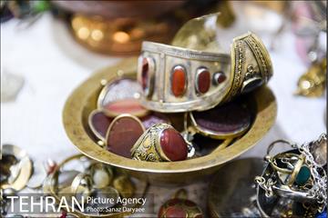 بازارچه نوروزی بساط گستران پارکینگ پروانه 17