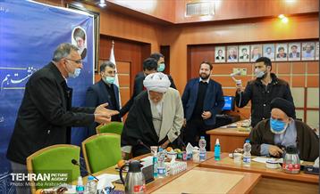 نشست هم اندیشی شهردار تهران با نخبگان منطقه 17