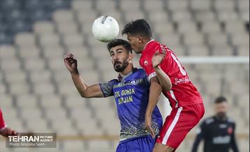 دیدار تیم های فوتبال پرسپولیس و گل گهر سیرجان 6