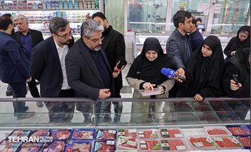 بازدید سخنگوی دولت از بازار میوه و تره‌بار و شهروند جلال آل احمد 7