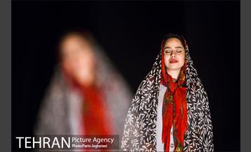 نمایش جوادیه «بیست متری» 9