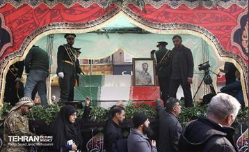 مراسم تشییع پیکرهای ۱۰۰ شهید گمنام 46