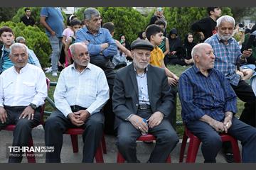 دورهمی یاد ایام سالمندان 11