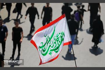 پیاده روی جاماندگان اربعین حسینی(ع) در تهران 52