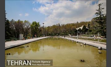 بوستان نیاوران در یک روز آفتابی 14