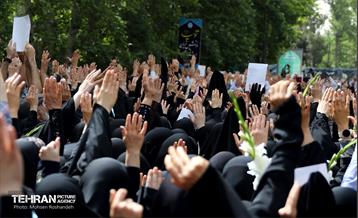 مراسم تشییع پیکر آیت‌الله فاطمی‌نیا 10