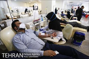 حضور شهردار تهران در سازمان انتقال خون تهران 9
