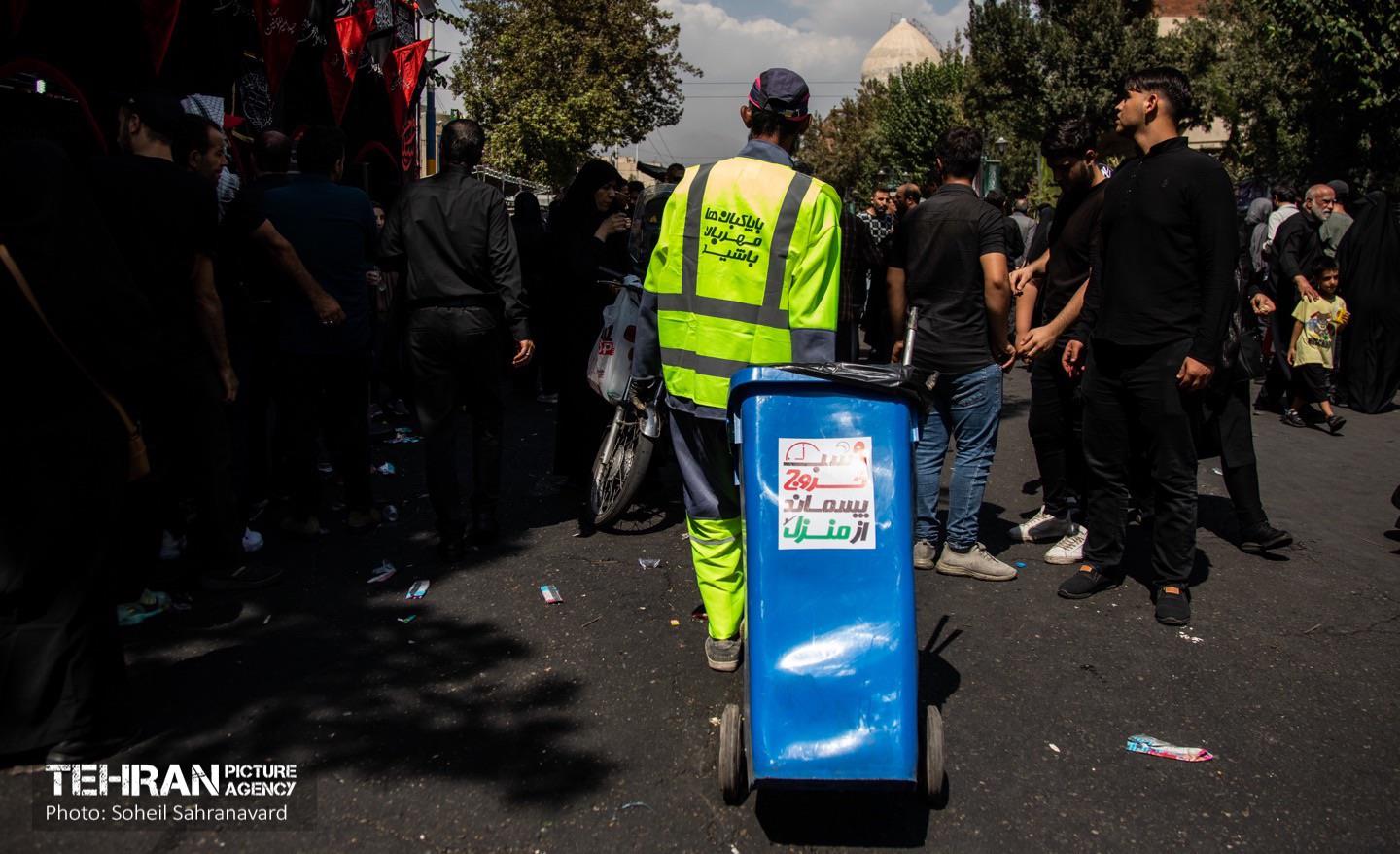 خدمت‌رسانی شهرداری تهران به جاماندگان اربعین حسینی 4