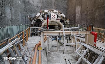 مونتاژ قطعه اصلی دومین دستگاه TBM خط 10 1