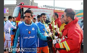 دیدار تیم های فوتبال سایپا و سیاه جامگان