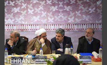 جلسه نظارت ستادی برعملکرد مناطق 22 گانه با حضور شهردار تهران 12