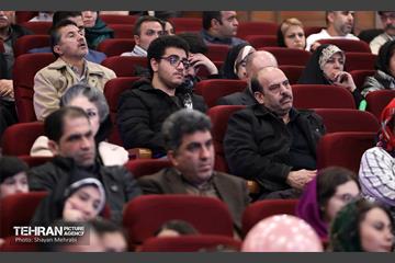 آیین تجلیل از همکاران شرکت خودرو سرویس شهر 46