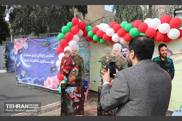 خدمت‌رسانی موکب زینبیه(س) منطقه ۸ در مصلای تهران 8