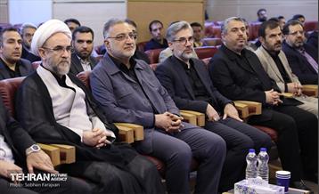 نشست مشترک مدیران و قضات دیوان عدالت اداری و مدیران حقوقی شهرداری‌های کلانشهرهای ایران 10