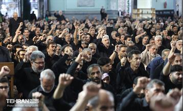 اقامه نماز ظهر عاشورا 8