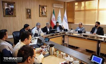 بازدید مدیرکل سرمایه انسانی از شرکت واحد اتوبوسرانی 18