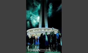 نورافشانی برج میلاد درشب عید سعید غدیر 16