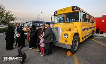 استقبال مسافران نوروزی از برج میلاد تهران  29