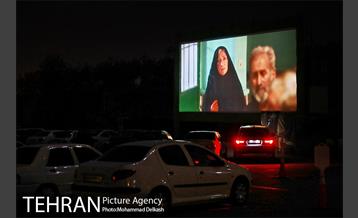 سینما ماشین در برج میلاد 5