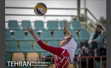 مسابقات والیبال ماسه‌ای زنان تهران 20