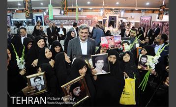 آیین نواختن زنگ دانش آموز شهید با حضور شهردار تهران 27