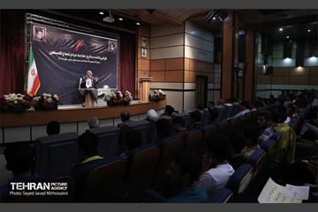 دیدار شهردار تهران با دانشجویان دانشگاه تربیت دبیر شهید رجایی 24