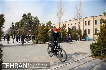 نشست شهردار تهران با مبارزین قبل از انقلاب اسلامی 44