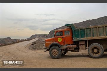 اینجا کارگاهه؛ بزرگراه شهید شوشتری 28