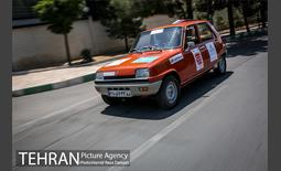 رقـابت یکصد خودرو در رالی تهران  25