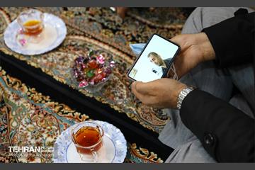 حضور شهردار تهران در منزل خانواده شهید عبدالله باقری 8