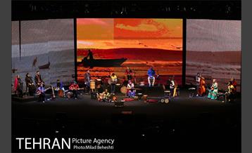 کنسرت گروه رستاک‎ 3