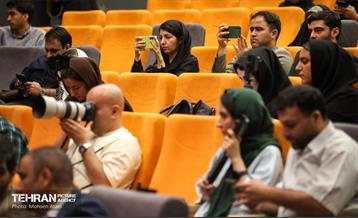 نشست خبری علیرضا زاکانی شهردار تهران 11