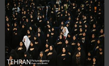 مراسم احیای شب بیست‌ویکم رمضان در مصلی تهران  21