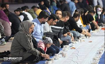 ویژه برنامه نوروز و رمضان در اراضی عباس‌آباد 18