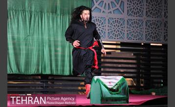 اجرای تغزیه اباعبدالله الحسین در میدان ولیعصر(عج) 2