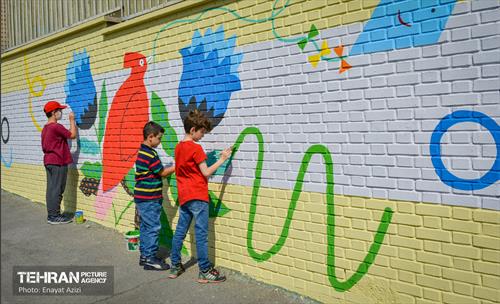 "نقش مهر" بر دیوارهای مدارس پایتخت 19
