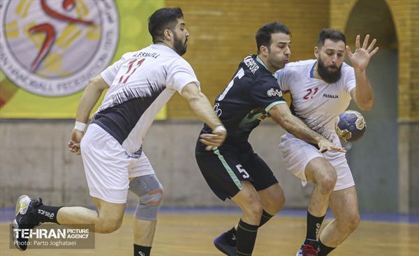 روز سوم مسابقات لیگ برتر هندبال 17