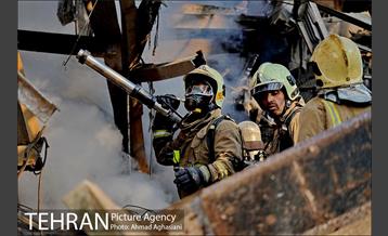 به پاس رشادت و ازخودگذشتگی آتش نشانی تهران 14