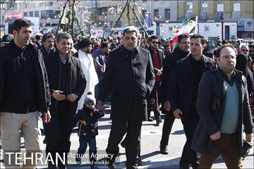 حضور شهردار تهران در راهپیمایی یوم الله 22 بهمن 11