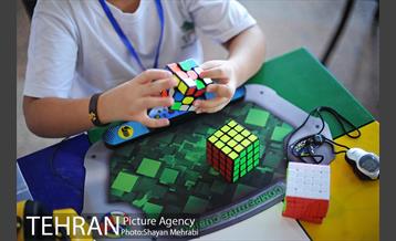 مسابقات ملی روبیک به میزبانی برج میلاد 16