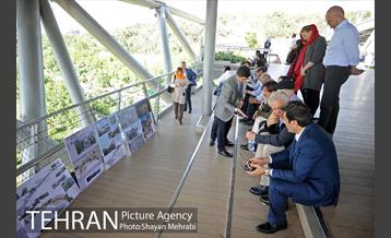 شهردار وین، مهمان تهران 36